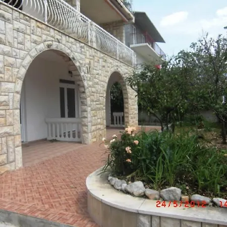 Apartment Vida