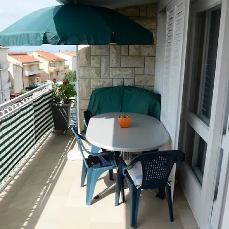 Apartment Vida